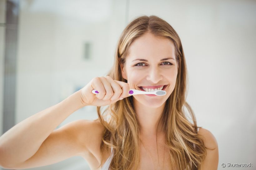 Não deixe a higiene bucal noturna para trás. Confira como esse momento é de suma importância para sua saúde!