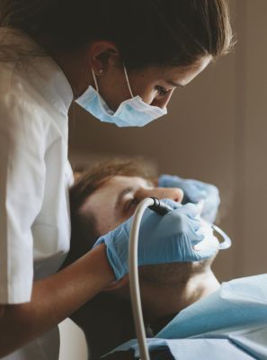 Tratamento de canal: 5 dúvidas mais comuns sobre o procedimento odontológico