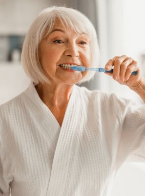 Cuidados com o implante dentário: higiene bucal, alimentação, o que fazer após a cirurgia