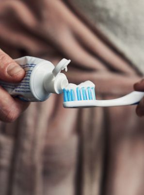 Pasta de dente para gengivite: qual é o melhor produto para tratar a inflamação na gengiva?