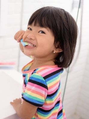7 passos para prevenir o mau hálito em crianças